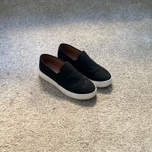 Steve Madden slip on sneakers
